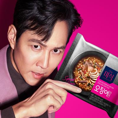 Игра «Мишик Кальмар» Ли Чжун Чжэ Рамен из кальмаров (2 варианта)