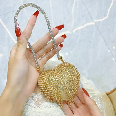 Мини-кошелек для монет, украшенный бриллиантами, в форме сердца, бриллиантовая вечерняя сумка, сумка на цепочке, сумка для вечеринки, сумка для вечернего платья