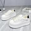 Кеды легкие дышащие из мягкой кожи маленькие белые женские весенне-осенние новая платформа спортивные повседневные туфли