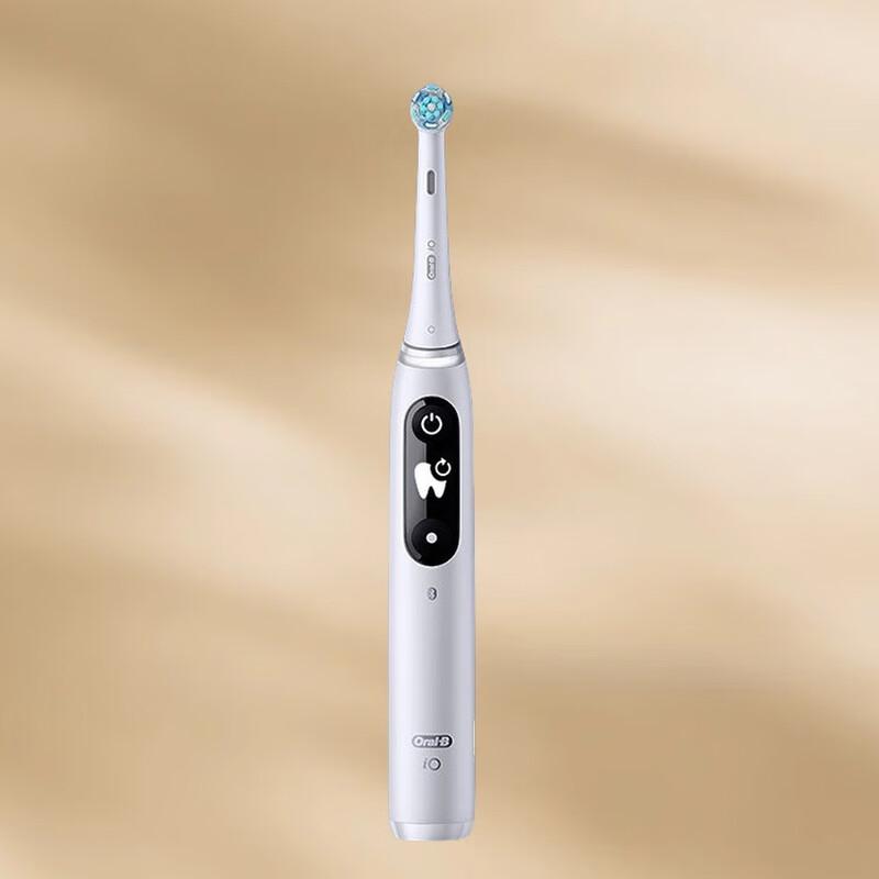 Oral-B Умная электрическая зубная щетка серии IO7, вилка CN (адаптер в комплекте)