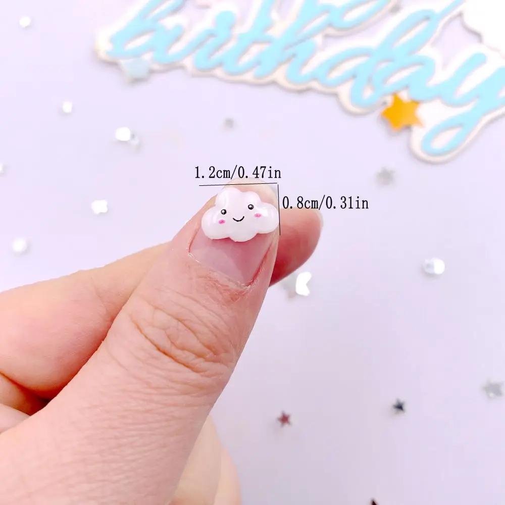 50 шт. красочных смоляных кавайных мини-раскрашенных мультяшных улыбок и облаков для дизайна ногтей с плоской задней частью, стразы для скрапбукинга, аксессуары для самостоятельного декора