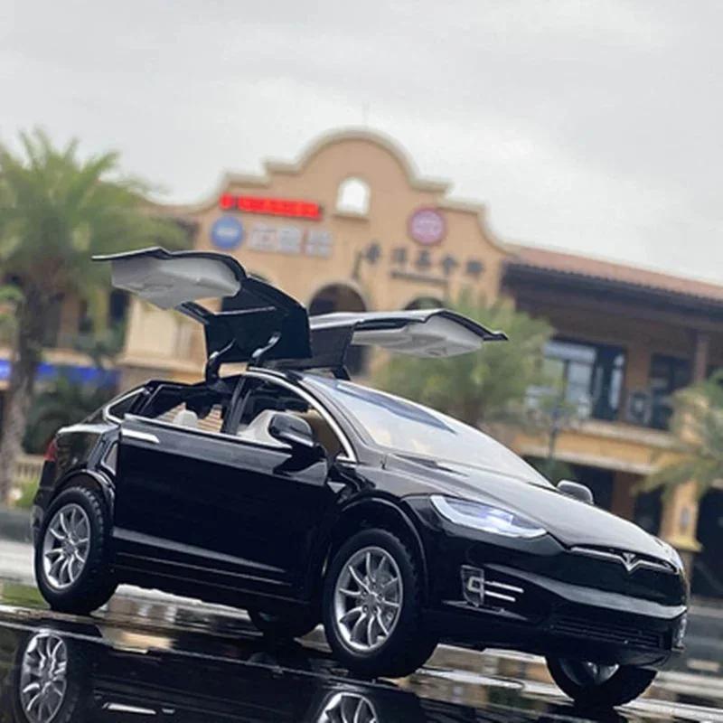 Ctkhn3 1:32 Модель автомобиля Tesla Model X Model S из сплава Diecasts Металлические игрушечные транспортные средства Модель автомобиля Симуляция звука и света Коллекция Подарок для детей