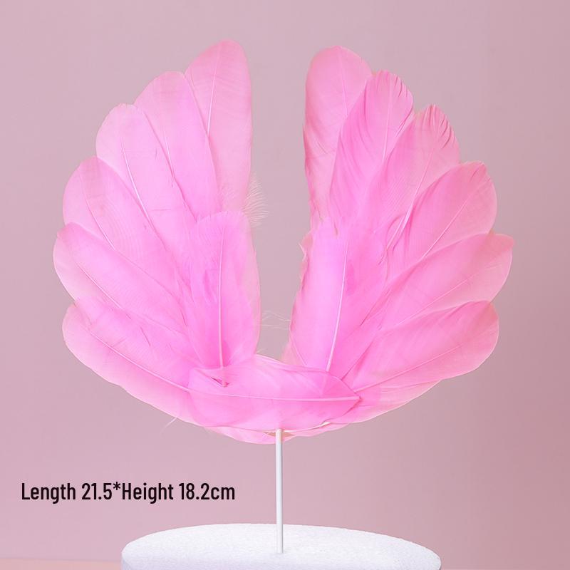 10 Топперов и украшений для торта в виде перьев ангельских крыльев