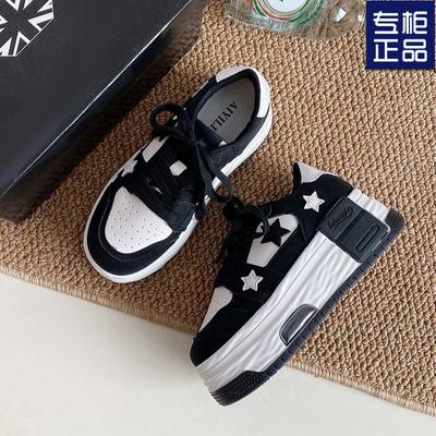 2025 весна и осень популярная повседневная спортивная обувь на толстой подошве женская весна и осень зима новая нишевая универсальная обувь для бега и белой доски