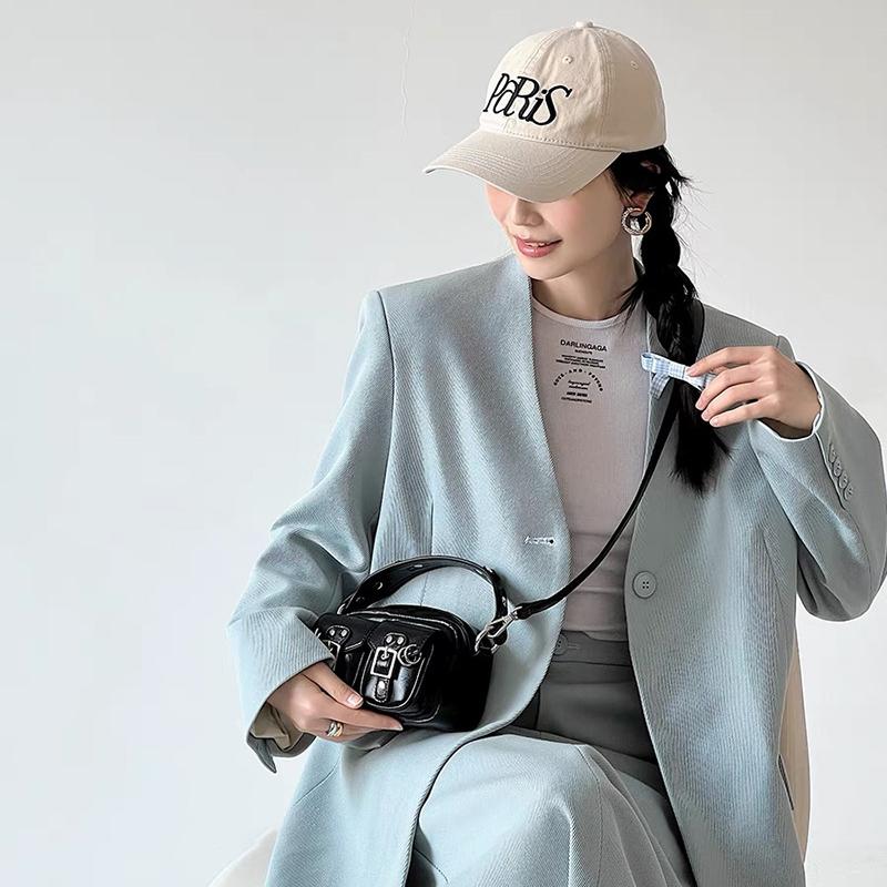 Женские сумки через плечо для женщин, модные женские сумки из искусственной кожи с верхней ручкой, квадратные сумки через плечо в байкерском стиле, черные сумки