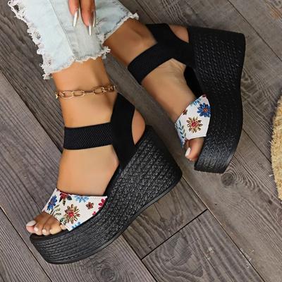 Летняя высококачественная женская обувь 2024 года, модные босоножки на танкетке с открытым носком и цветными блоками большого размера из замши в римском стиле для женщин на высоком каблуке