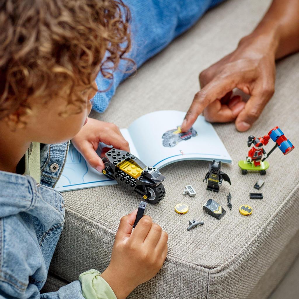 LEGO Super Heroes DC Batman Harley 76220 Игрушечный блок Present Superhero American Comic Boys 4 лет и старше Batman(TM) против. Куинн(TM)