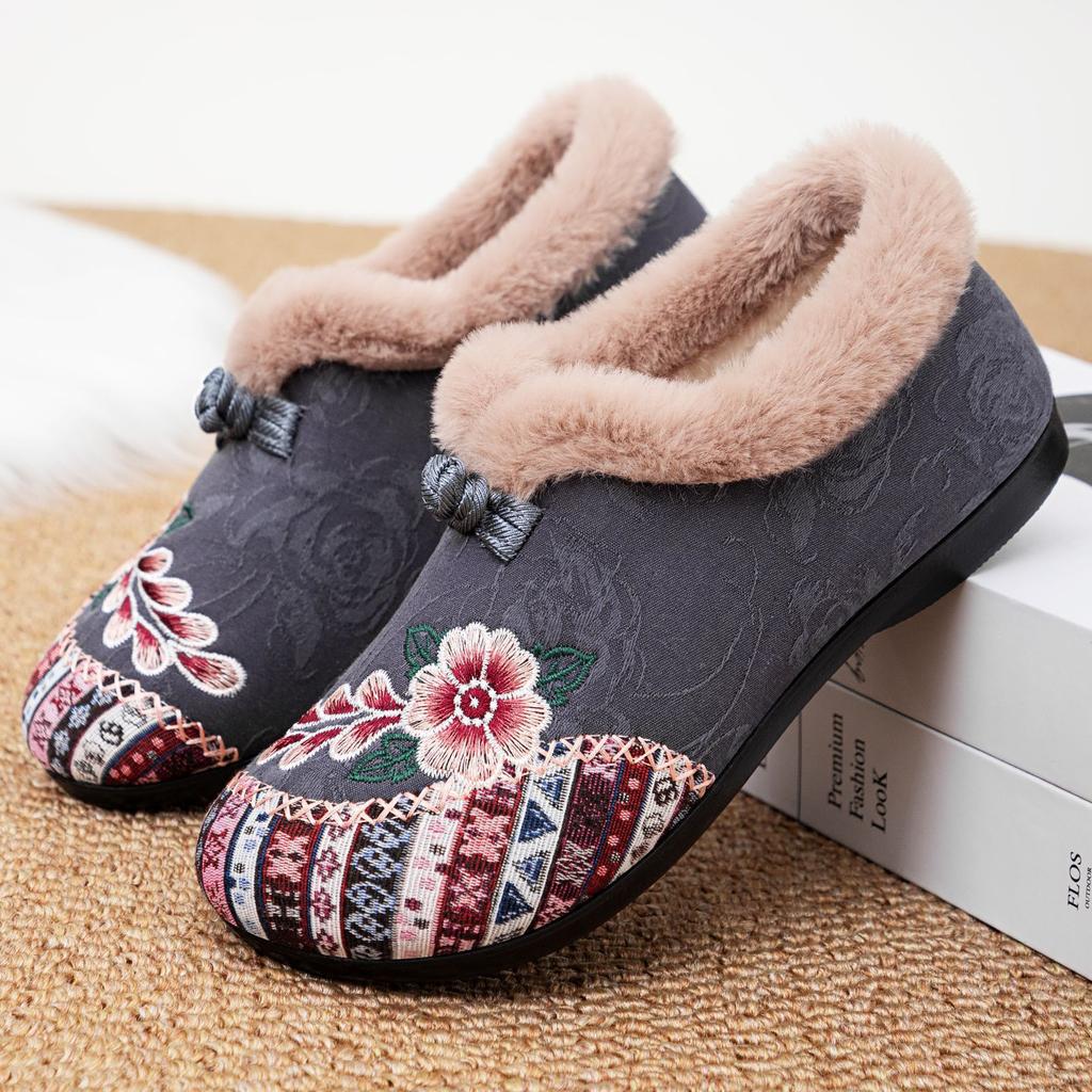 Shoes Women's Cotton Shoes Snow Boots Large Size Embroidered Women's Boots Ethnic Style Versatile Cotton Boots Thickened Short Boots