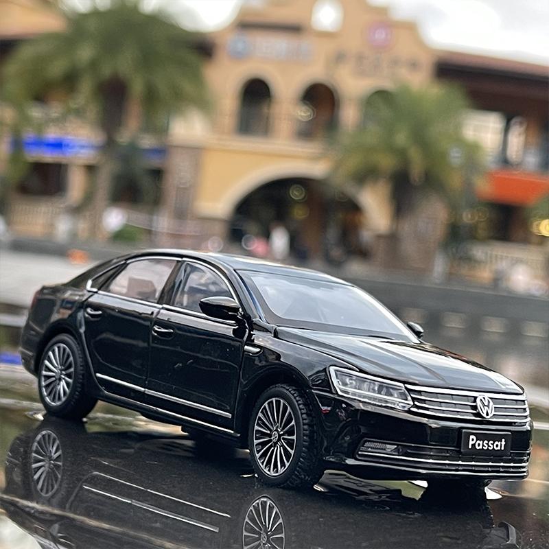 W231:32 Volkswagens PASSAT Magotan модель автомобиля из сплава, литая под давлением металлическая игрушечная модель автомобиля, модель автомобиля со звуком и светом, имитация коллекции, подарок