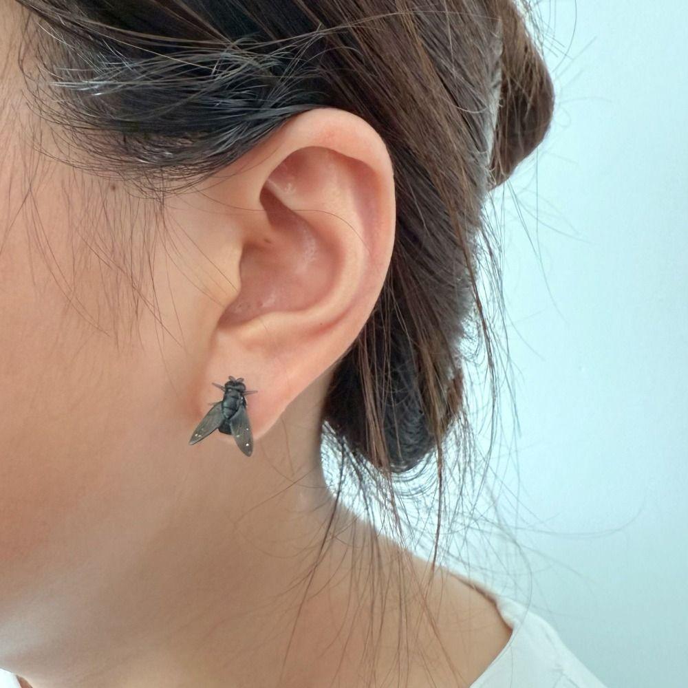 Simulation Mini Fly Earrings Prank Insects Small Earrings Gift Flies Studs Earrings Party Jewelry