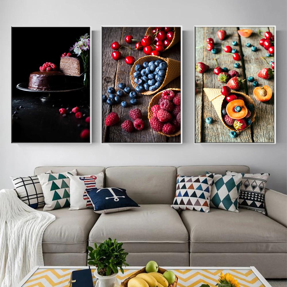 Modern Restaurant Decoration Gourmet Kitchen Poster Blueberry Fruit Print Mural Art Canvas Dessert Decoration Painting Picture No Frame