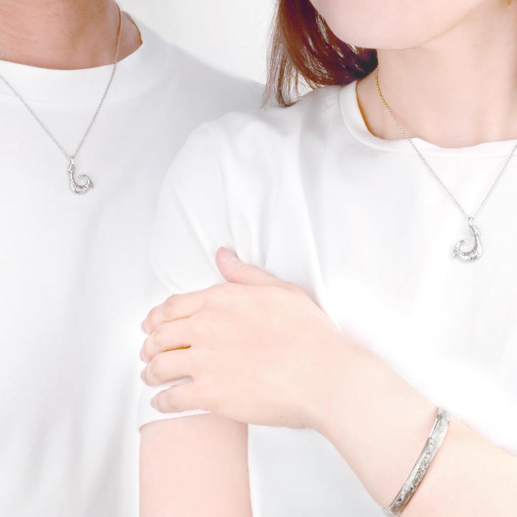 Парное ожерелье из хирургической нержавеющей стали 316L для мужчин и женщин, парный комплект, ожерелье с рыболовным крючком [e-Jeweler] (Серебряный цвет)