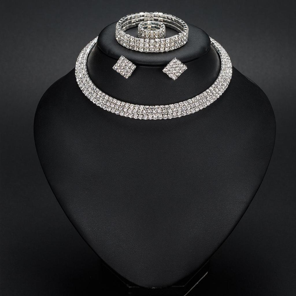 Европейский и американский набор модной бижутерии: Полый чокер с бриллиантами, серьги, кольцо, браслет - N387