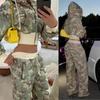 STREETRICH Модные Y2K Камуфляжные Комплекты с Капюшоном для Женщин Двухпредметные Наборы Молния Длинный Рукав Укороченный Топ и Брюки Осень 2 шт Уличная Одежда