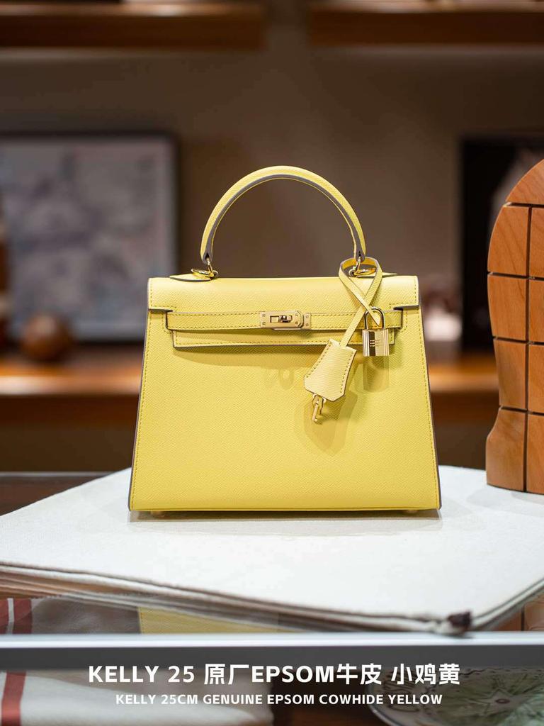 25 Сумка из кожи Того Кожа Эпсом Коровья кожа Большая вместимость Одинарный кожаный ремешок Универсальная Повседневная Женская Сумка