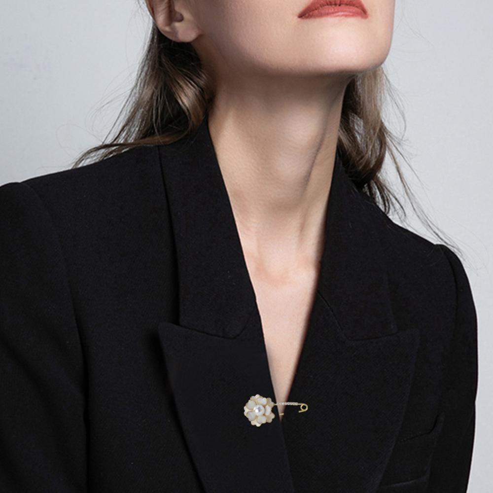 Senior Brooches Flower Leaf Brooch Pins for Women Suit Pendant Fashion Brooches Jewelry