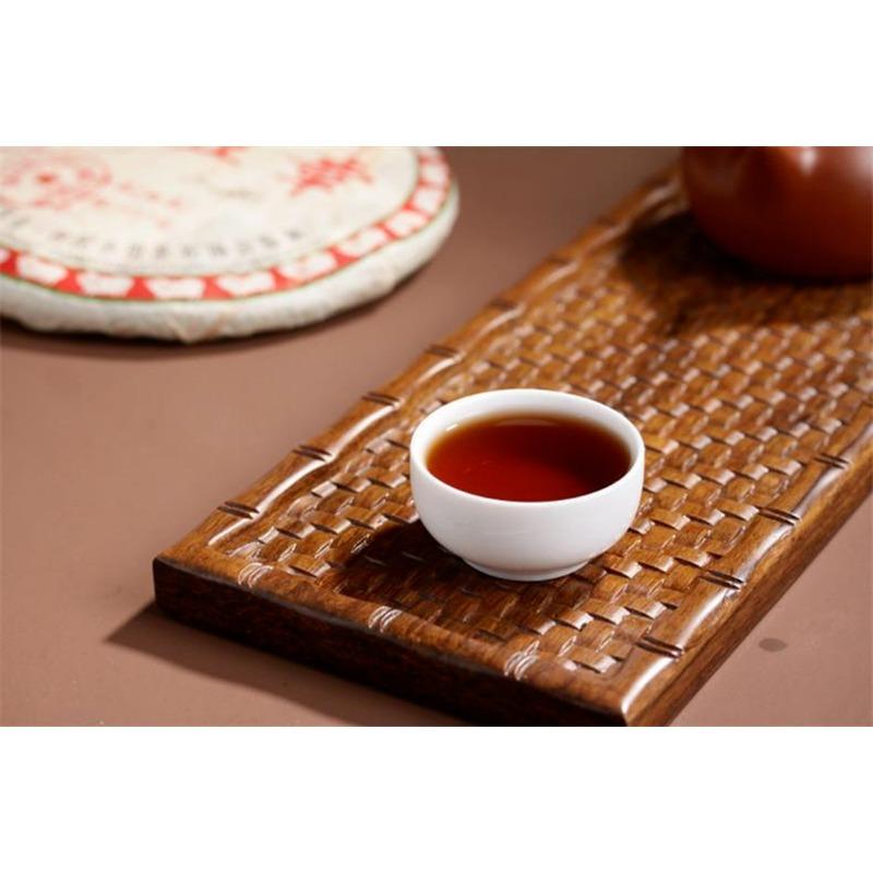 Чай Старый Бан Чжан Спелый чайный пирог Пуэр Приготовленный черный чай из старого дерева Пуэр Здоровье 357г