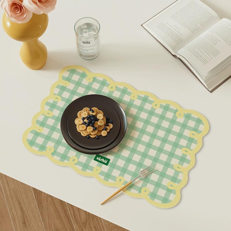 Dining Room Placemats Dopamine Grid Oil-Proof Waterproof Pu Leather Table Mat Heat-Resistant Kitchen Tableware Bistro Bar Home