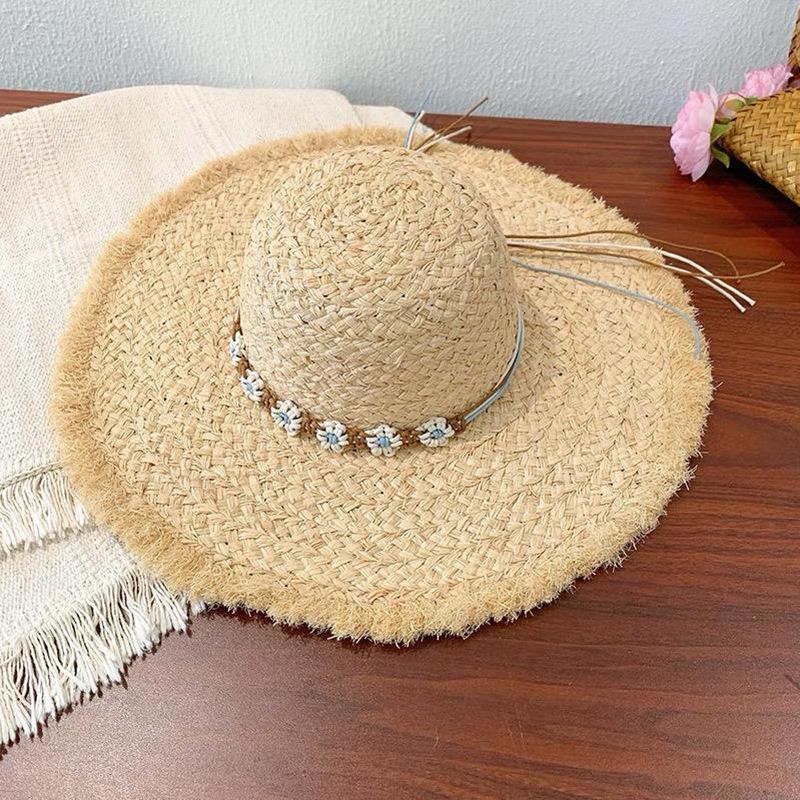 Women's Summer Floral Hand Woven Raffia Straw Hat French Style Wide Brim Sun Protection Hat Beach Vacation Sun Hat