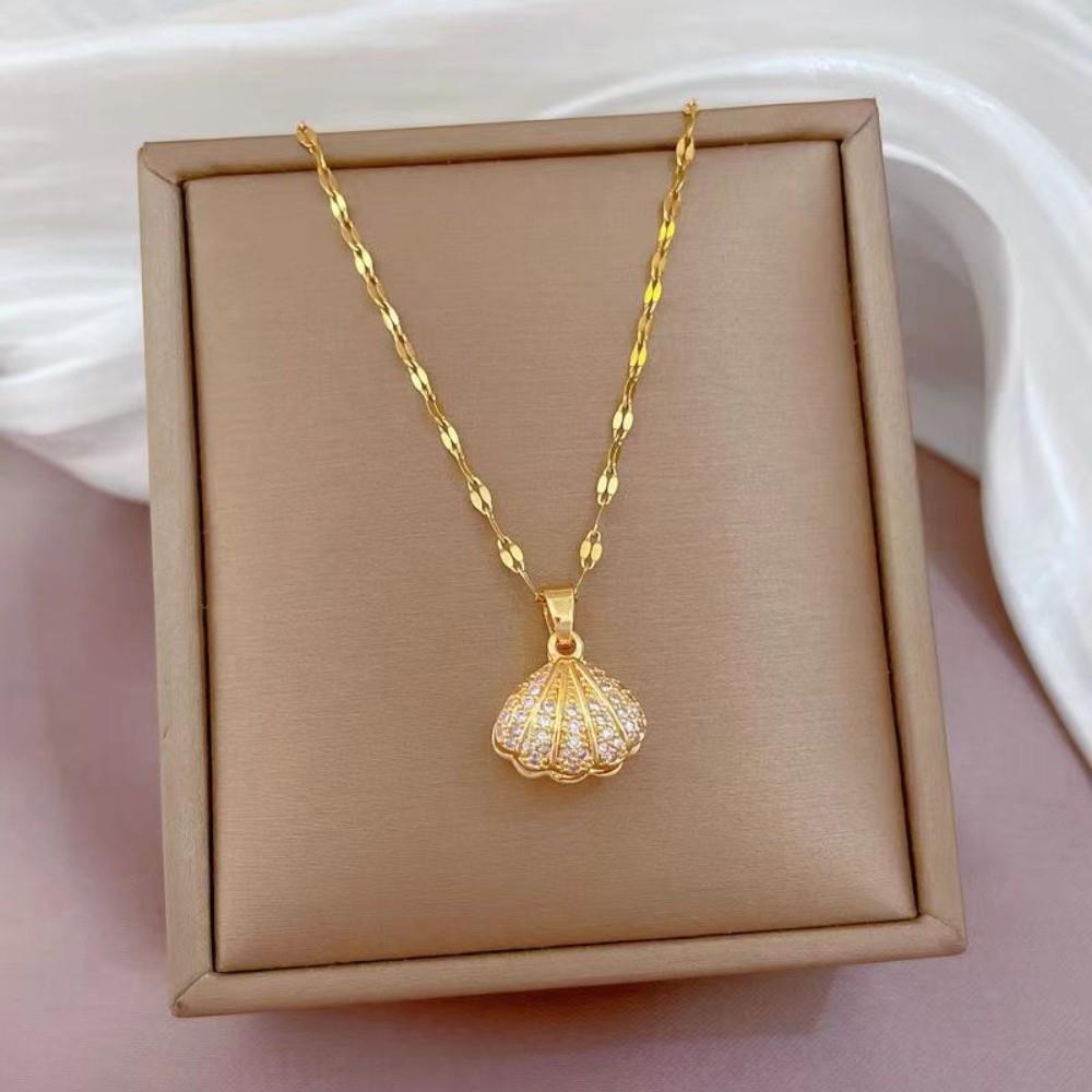 Unique Peach Heart Pearl Necklace Fashionable Clavicle Chain Trendy Oyster Necklace Evening Party