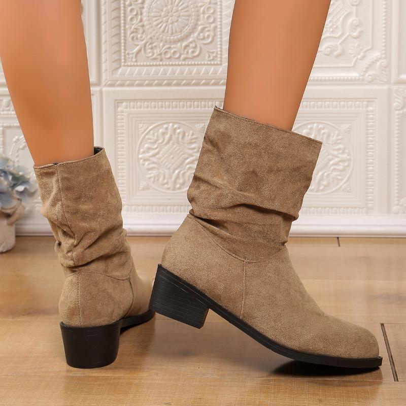 Мода 2024 года. Обувь больших размеров. Женские ботильоны. Лаконичные современные ботинки. Женские швейные плиссированные туфли на среднем каблуке.