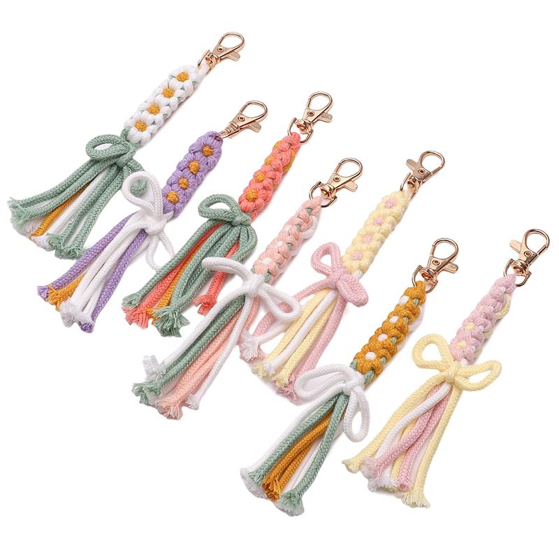 1pc/bag Alloy + Cotton Rope Daisy Key Chain DIY Craft Accessories