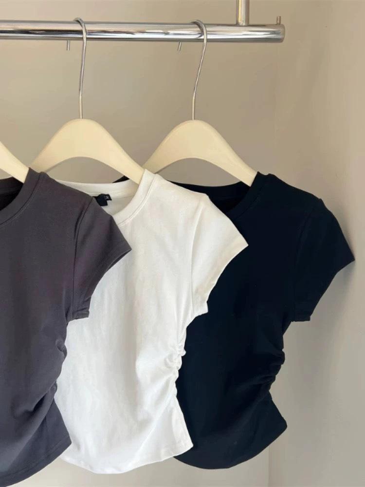 Женская футболка с круглым вырезом и короткими рукавами Spicy Girl - Стиль Pure Desire для лета 2024