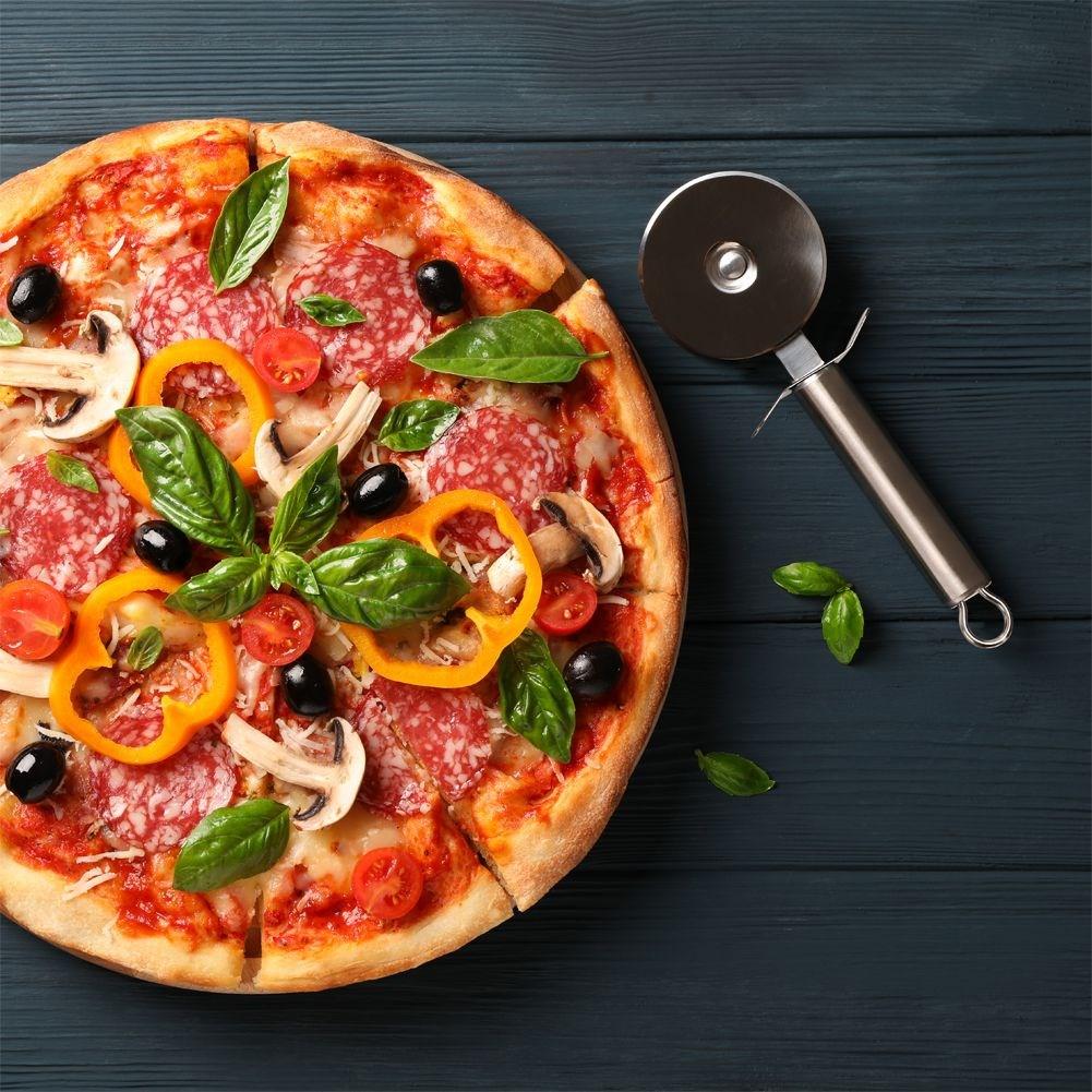 Kamień do pieczenia pizzy szamotowy z łopatą i nożem 3 elementy VILDE 279072