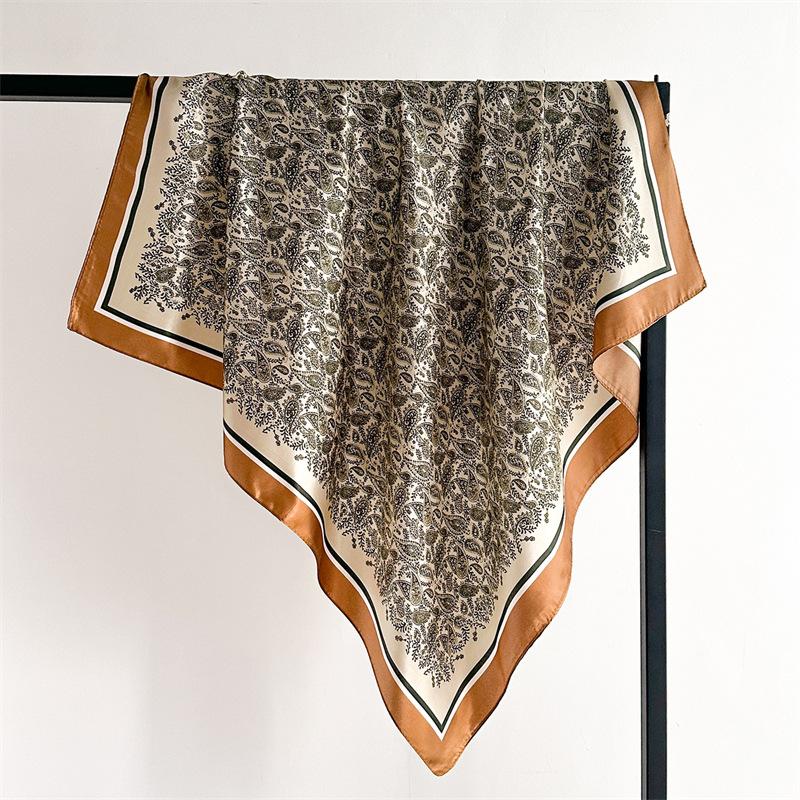 90 * 90cm New Silk Scarf Women'S Spring And Summer Decorative Scarf Sunscreen Travel Shawl Autumn And Winter Scarf Thin Edition