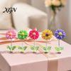 Interior Car Decor Spring Wobbly Flower Dashboard Ornament, Shaking Head Sunflower Decor, Cute for Rearview Mirror And Home Office