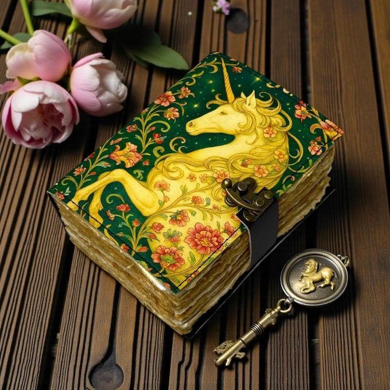Журнал «Unicorn Dreamscape» на 200 страниц, Зеленый и золотой кожаный дневник с цветочным узором, Бумага ручной работы, Подарок для любителей единорогов