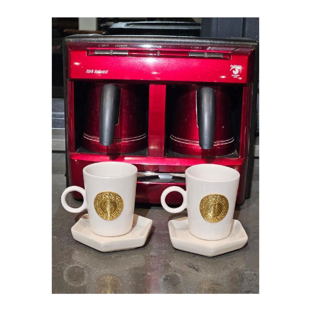 Набор из 2 золотых чашек по 4 предмета