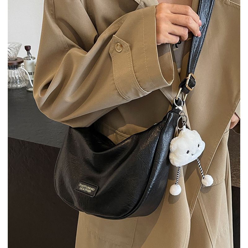 Нишевая сумка подмышку женская 2025 новая модная ретро сумка-пельмень высококлассная универсальная сумка-мессенджер на одно плечо