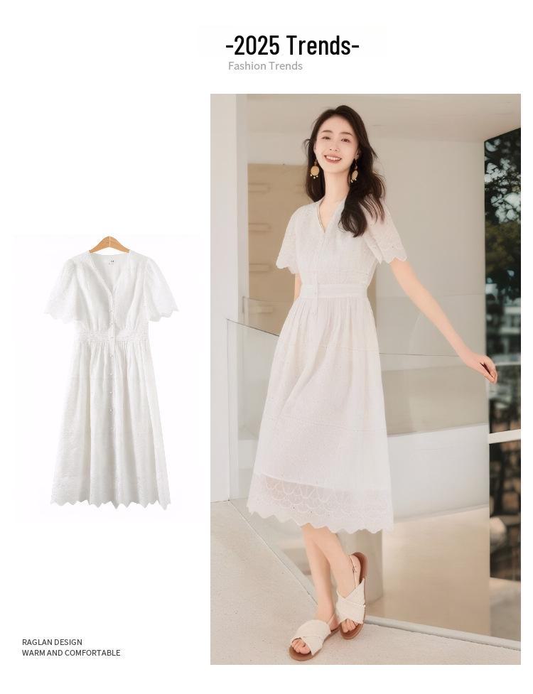 Женское летнее платье средней длины с V-образным вырезом и вышивкой 2025 г.: Литературный стиль, утягивающее талию, маленькое белое платье.