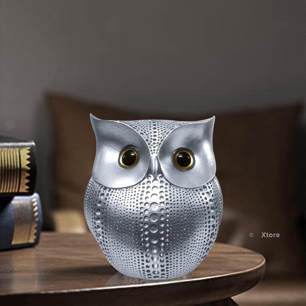 Modern Classy Lucky Owl Resin Art Figure Showpiece (Silver), 1 Piece