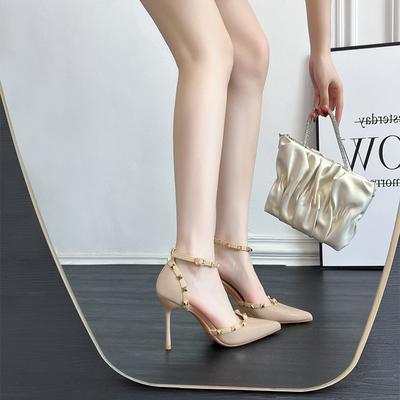 Французские телесные туфли-лодочки на высоком каблуке, женские новые весенне-летние ивовые сексуальные сандалии с заклепками, туфли-одиночки для женщин