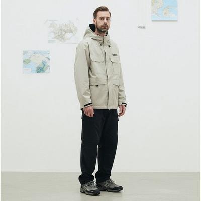 New Balance Club Nbnmc19043 Be Mountain Parka Публичная тренировочная куртка Ветровка