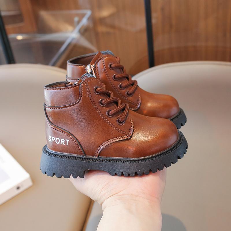 Детские ботинки для мальчиков в британском стиле, черные, коричневые, короткие, нескользящие, кожаные, детские, модные, повседневные, для девочек, ботильоны