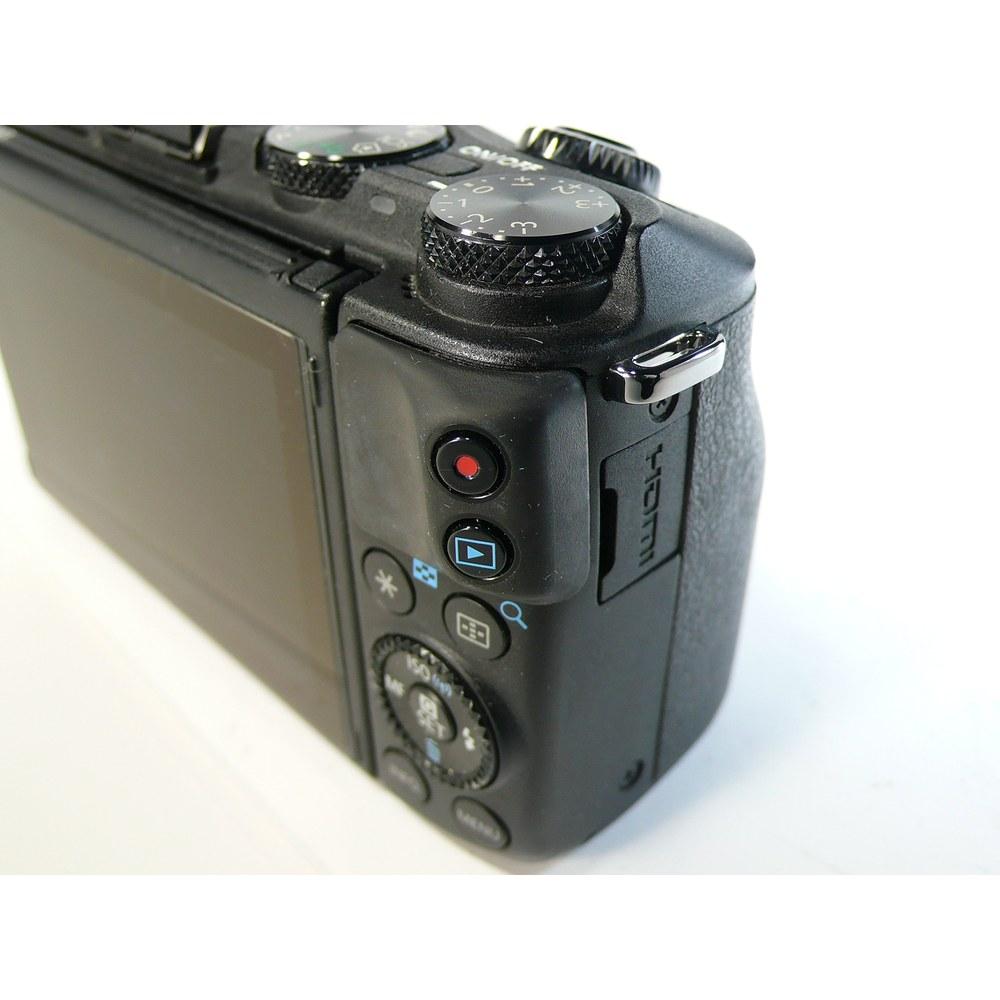 Canon Беззеркальная камера со сменной оптикой Canon EOS M3 Body EOSM3BK Черная