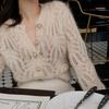 Французский нежный стиль Осень Новинка Вязаный кардиган для женщин Новый Жемчужная пуговица Белый Ажурный свитер Куртка
