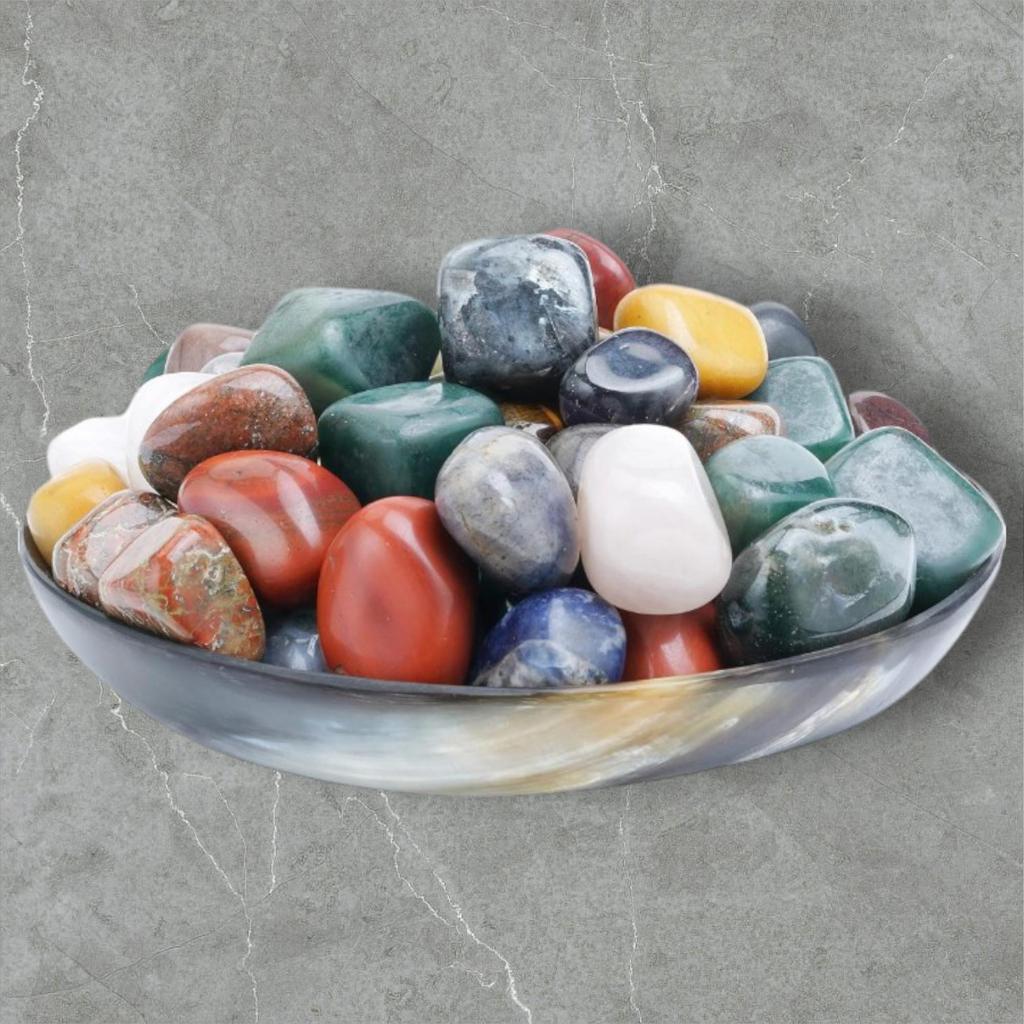 Обработанные кристаллы, настоящие полированные камни, смешанные драгоценные камни, прекрасные драгоценные камни со всего мира. Смешанные лоты драгоценных камней.