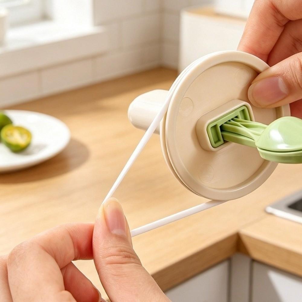 Sealed Retractable Seasoning Bottle 350ML Spice Container Multi-functional Salt Storage Box Pantry