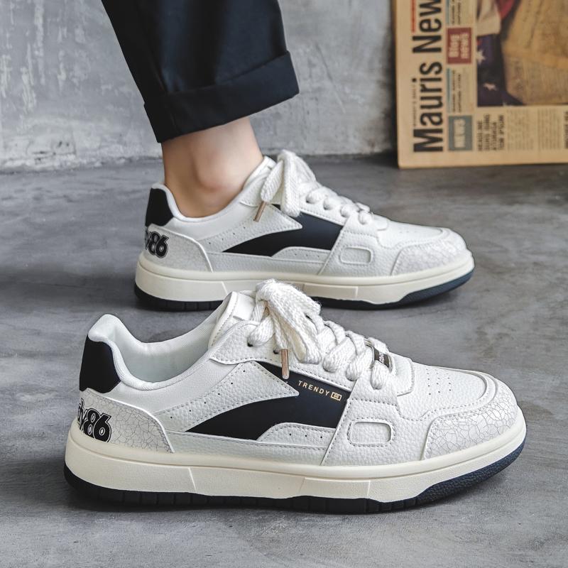 2024 Весна Новая корейская мода Универсальная толстая подошва Удобная обувь для скейтбординга Повседневная модная парусиновая обувь для мужчин
