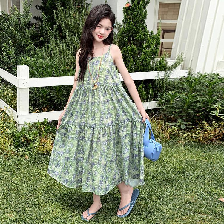 Girls' floral dress, seaside vacation style long dress, stylish and sweet princess dress, adjustable suspender long dress