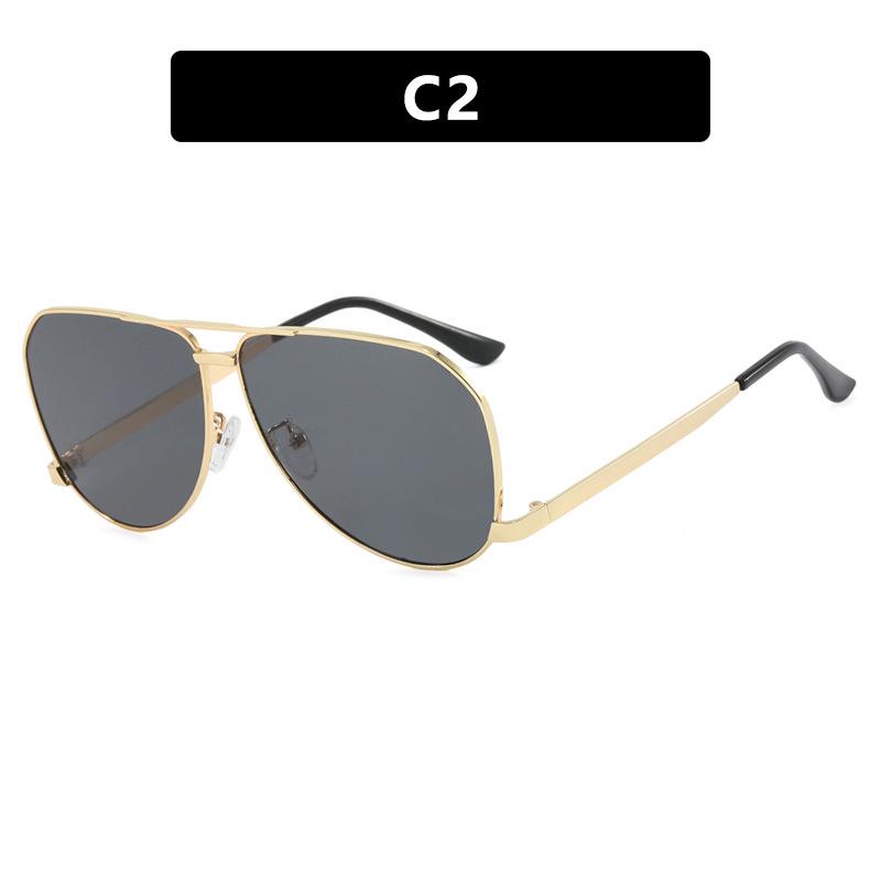 «2024 Солнцезащитные очки в форме жабы с двумя лучами: «Модный уличный стиль европейских и американских женщин»