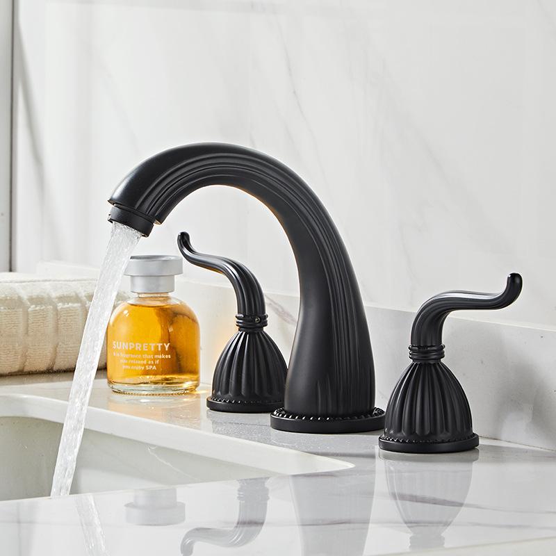Антикварные латунные смесители для раковины Классический смеситель для раковины в ванной Двойные крестообразные ручки 3 отверстия Смесители для раковины Золото Смесители Черный