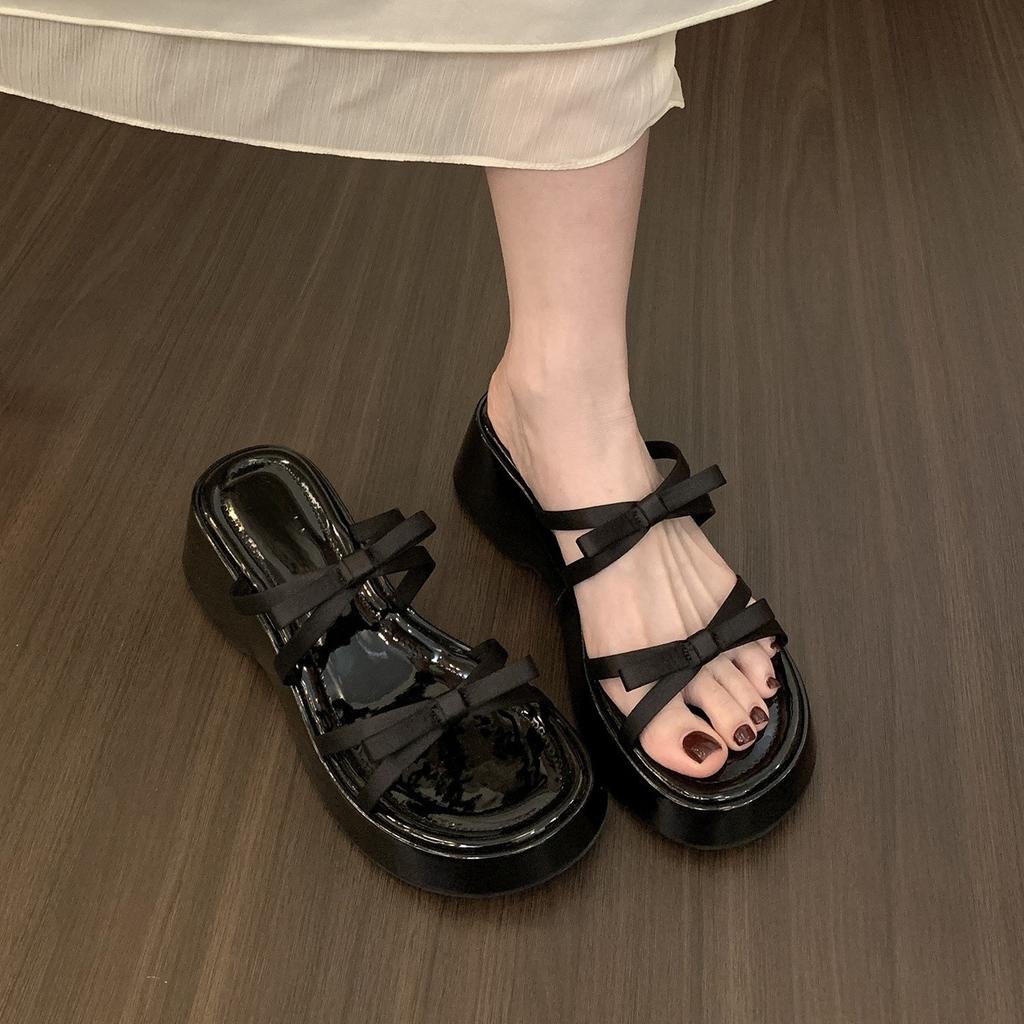 Красивый бант с тапочками на платформе для женской летней носки с открытым носком на танкетке сандалии на высоком каблуке