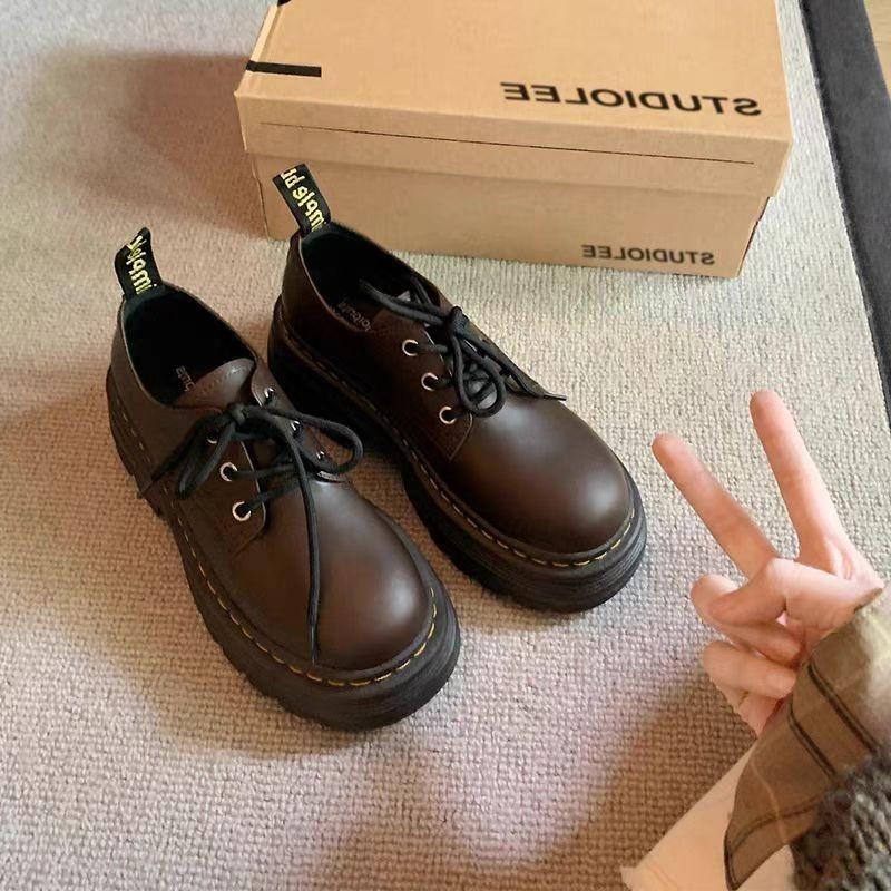 Женская обувь 2024 года, брендовые женские туфли на высоком каблуке со шнуровкой спереди, модные туфли с круглым носком для офиса и карьеры, горячая распродажа, туфли на платформе и каблуках