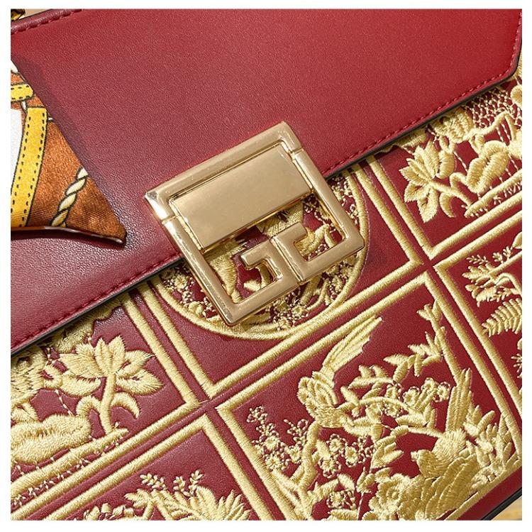 WDPOLO Сумка для мамы с вышивкой на свадьбу Красная свадебная сумка для мамы Отправлено старшей свекрови Сумка на плечо 1973 г.