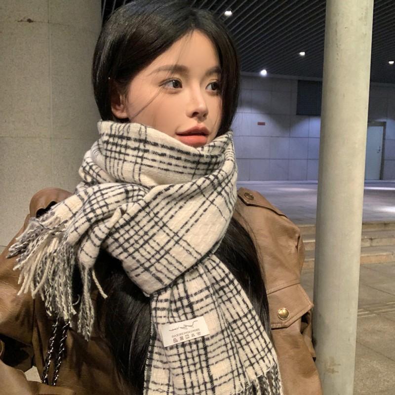 Womens Vintage Plaid Wool Blend Scarf Shawl Winter Warm Wrap Students Couples Casual Chic